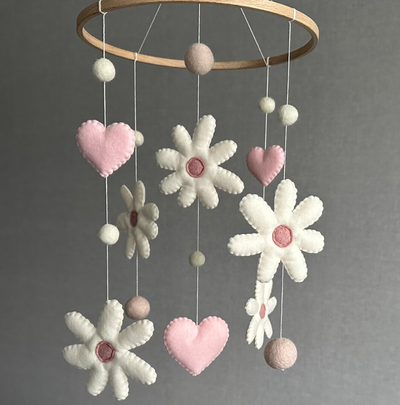 Miila Pink Daisy Flower Baby Nursery Mobile – Pink