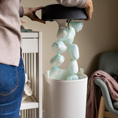 Tommee Tippee Twist and Click XL Nappy Bin, with x1 Refill Cassette