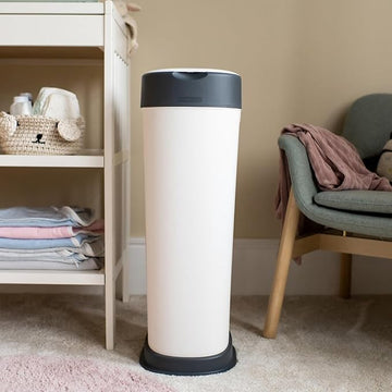 Tommee Tippee Twist and Click XL Nappy Bin, with x1 Refill Cassette