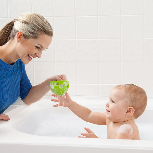 Oball Scoopâ€™N Spill Bath Toy